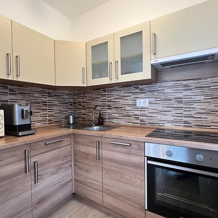 Nmg - Jozsef Attila Utca 17 Apartment